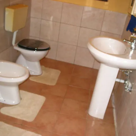 Casa Vacanze Paradiso Apartment *